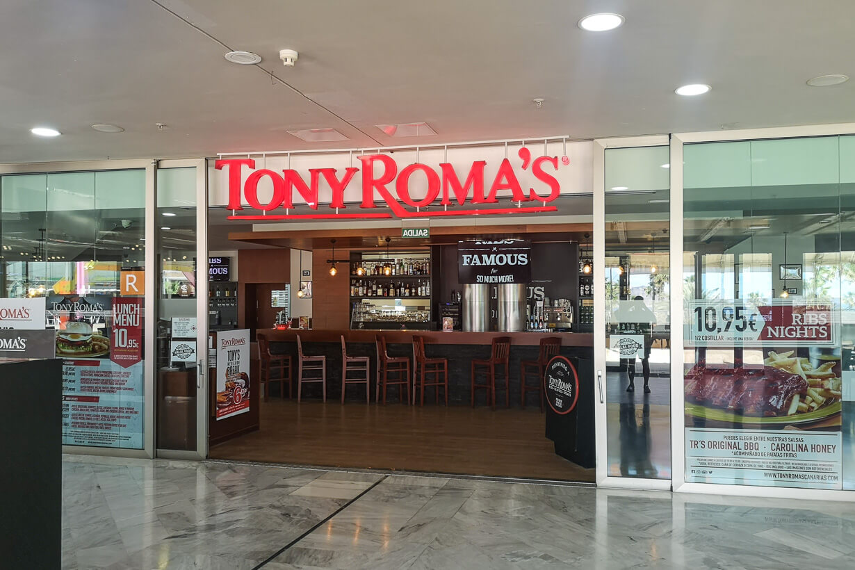 Las Arenas -kauppakeskus, Tony Roma's
