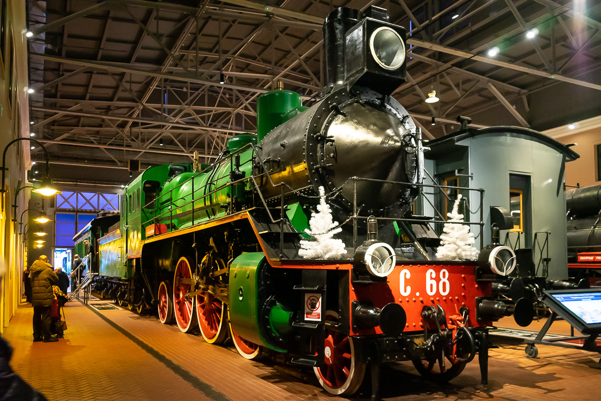 Pietarin rautatiemuseon höyryveturi