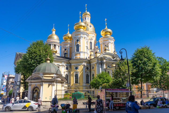 Pietarin Vladimirin kirkko